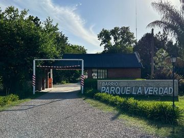 Venta - Casa - Barrio Parque La Verdad - Exaltación de la Cruz