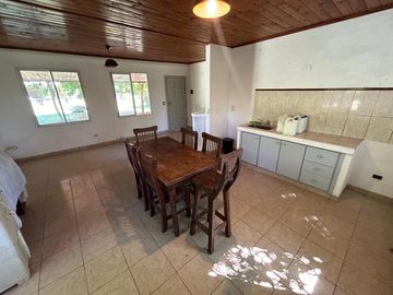 Venta - Casa - Barrio Parque La Verdad - Exaltación de la Cruz