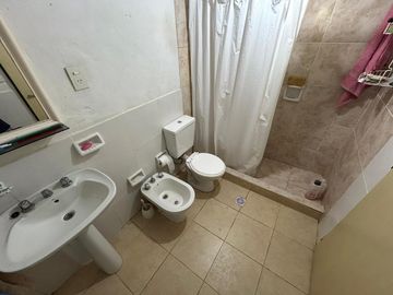 Venta - Casa - Barrio Parque La Verdad - Exaltación de la Cruz