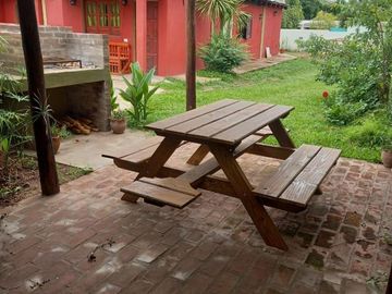Casa en venta - 3 Dormitorios 2 Baños - Cochera - 505Mts2 - Córdoba