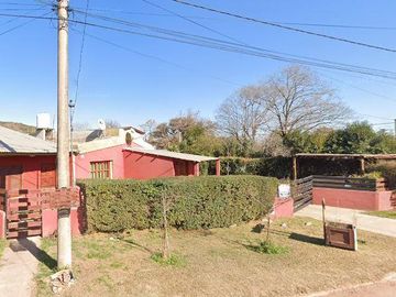 Casa en venta - 3 Dormitorios 2 Baños - Cochera - 505Mts2 - Córdoba