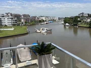 Espectacular duplex en alquiler, en Acqua Rio - Islas del Canal - Nordelta