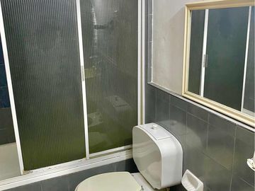 Casa en venta - 6 Dormitorios 5 Baños - Cocheras - San Miguel