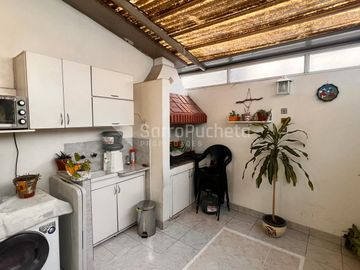 Venta Dúplex 3 ambientes con patio y parrilla en Morón