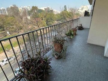 Departamento en venta - 3 Dormitorios 3 Baños - Cochera - 142Mts2 - Caballito