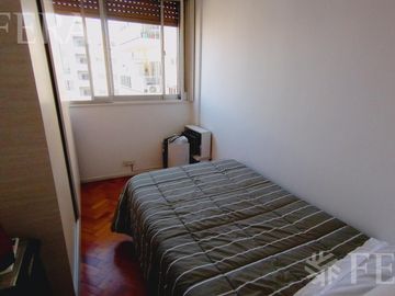 Venta departamento 3 ambientes con balcón en Avellaneda