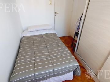 Venta departamento 3 ambientes con balcón en Avellaneda