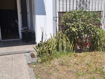 ¡Casa de tres ambientes en venta!