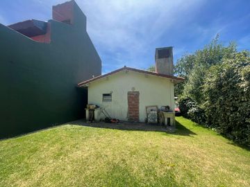 Casa / Terreno Av. del Mar entre Santa Ana y 7 Hermanos - Parquemar - Miramar