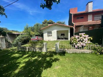 Casa / Terreno Av. del Mar entre Santa Ana y 7 Hermanos - Parquemar - Miramar