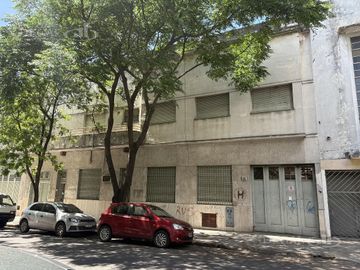 Depósito en Parque Patricios