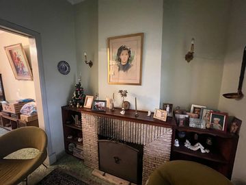 Casa de tres ambientes con jardin a la venta en Quilmes