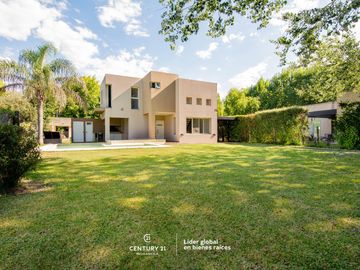 EN VENTA - Casa 3 Dormitorios - Barrio Privado Sol Paraná, Pueblo Esther