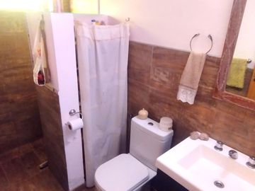 RESERVADA! - Ideal Inversor - Casa 2 dormitorios    Depto independiente - Villa Giardino - Córdoba