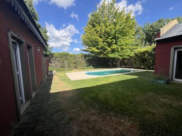 FUNES - CADAQUES BARRIO CERRADO