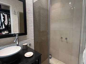Casa en venta - 4 Dormitorios 5 Baños - Cocheras - 1.200Mts2 - Pilar