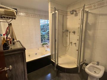 Casa en venta - 4 Dormitorios 5 Baños - Cocheras - 1.200Mts2 - Pilar