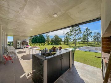 Casa 3 dormitorios, cocina separada, 1 planta, La Rinconada