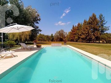 VENTA CASA  3 DORMITORIOS CAMPOS DE ROCA