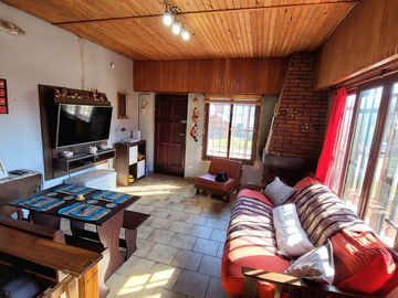 Casa a 2 cuadras de Avenida Calchaqui