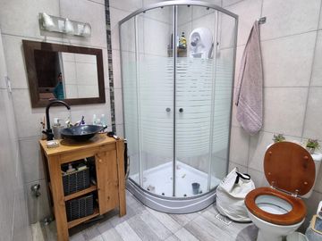 Casa a 2 cuadras de Avenida Calchaqui