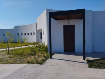 Casa en  Barrio Manuel Belgrano FLL