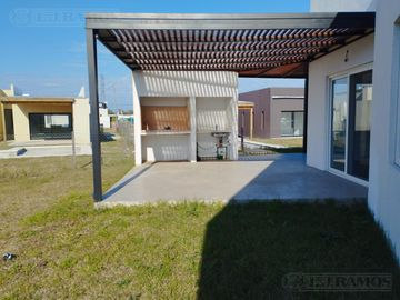 Casa en  Barrio Manuel Belgrano FLL