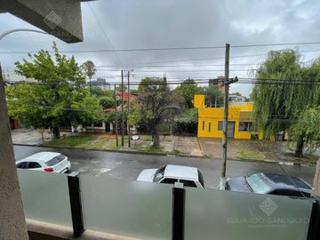2 amb en c/fte con balcón y cochera - A Estrenar - Venta Directa - OPORTUNIDAD!!