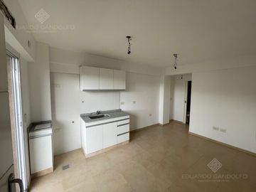 2 amb en c/fte con balcón y cochera - A Estrenar - Venta Directa - OPORTUNIDAD!!