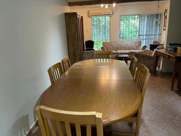 Casa en venta - 3 Dormitorios 2 Baños - Cocheras - 600Mts2 - San Miguel