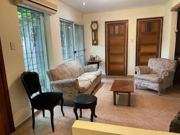 Casa en venta - 3 Dormitorios 2 Baños - Cocheras - 600Mts2 - San Miguel