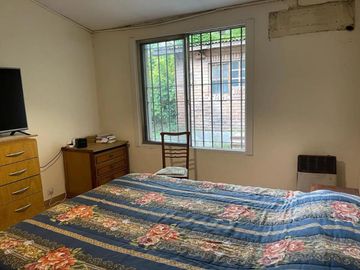 Casa en venta - 3 Dormitorios 2 Baños - Cocheras - 600Mts2 - San Miguel
