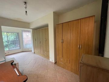 Casa en venta - 3 Dormitorios 2 Baños - Cocheras - 600Mts2 - San Miguel