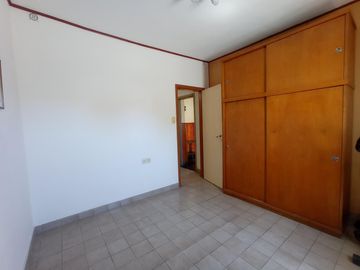 2 CASAS EN VENTA EN BLOCK  SOBRE ESPECTACULAR LOTE DE 10 x 43,30