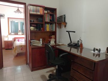 2 CASAS EN VENTA EN BLOCK  SOBRE ESPECTACULAR LOTE DE 10 x 43,30
