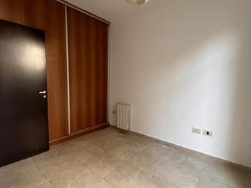 Departamento dos dormitorios 3 e/ 64 y 65