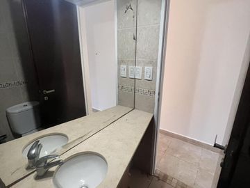 Departamento dos dormitorios 3 e/ 64 y 65