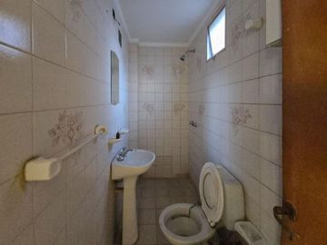 Departamento de 1 dormitorio al frente de oportunidad