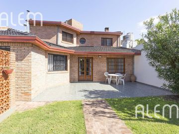 Casa - Lomas de Zamora Oeste