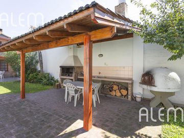 Casa - Lomas de Zamora Oeste