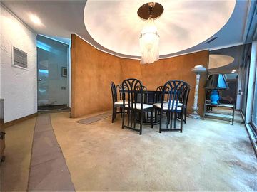 Casa terreno propio 8 ambientes