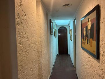 Casa terreno propio 8 ambientes