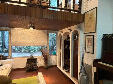 Casa terreno propio 8 ambientes