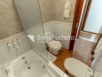 Venta Casa 5 ambientes en Villa Luzuriaga