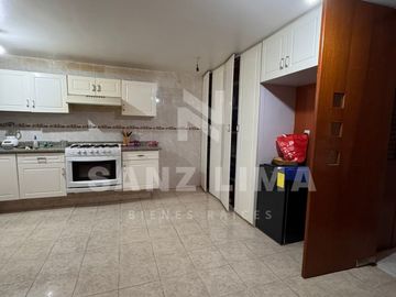 Jurica Acueducto: En venta casa en fraccionamiento privado