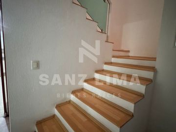 Jurica Acueducto: En venta casa en fraccionamiento privado