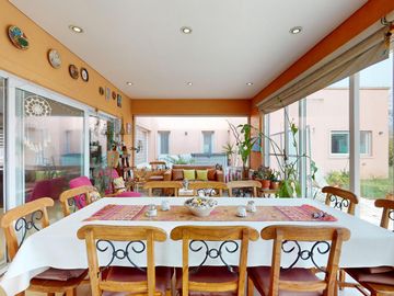 Casa en Venta, 4 Dormitorios, Quincho y Parrilla Country Lomas de City Bell