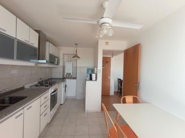 Venta Departamento Rosario barrio Martin  2 dormitorios amplio balcon cerrado