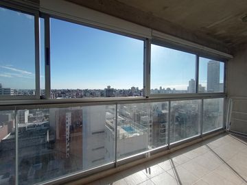 Venta Departamento Rosario barrio Martin  2 dormitorios amplio balcon cerrado