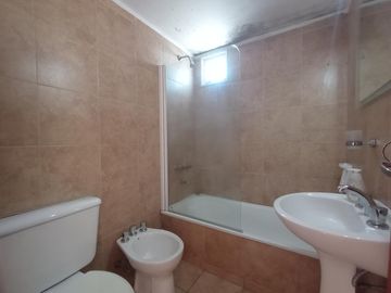 Venta Departamento Rosario barrio Martin  2 dormitorios amplio balcon cerrado